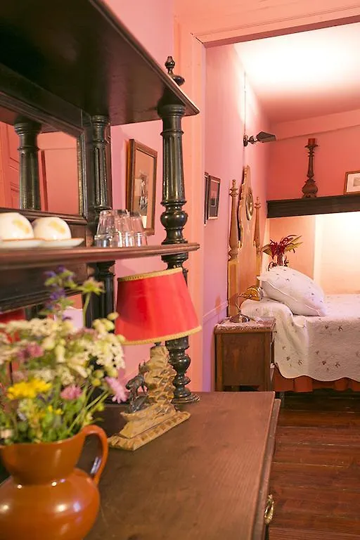 Casa Rural Pico Russell Guest House Les Bordes Country house