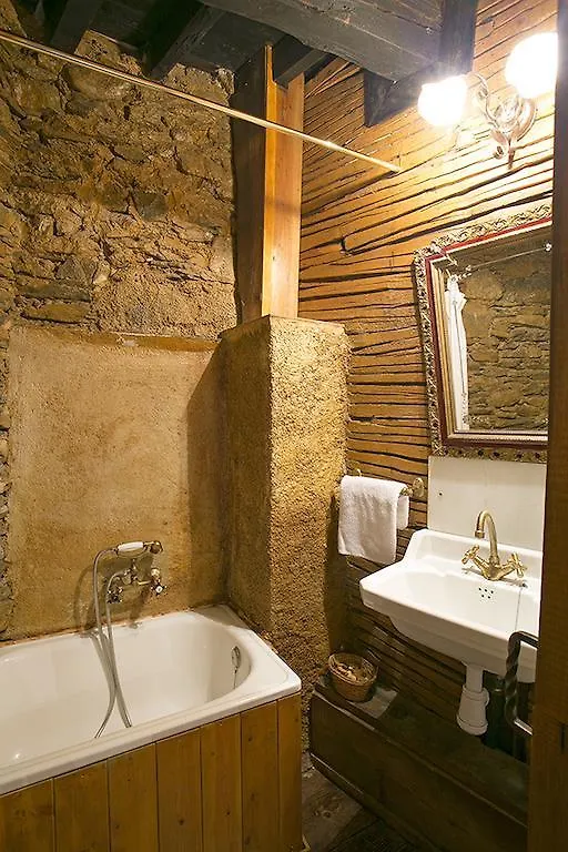 Casa Rural Pico Russell Guest House Les Bordes Spain