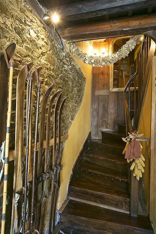 Casa Rural Pico Russell Guest House Les Bordes